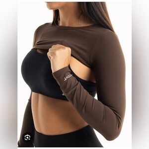 ECHT long sleeve sports range crop top shrug